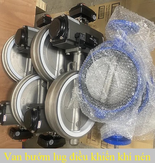 Van bướm lug điều khiển khí nén.