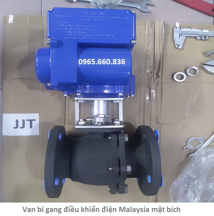 van_bi_gang_dieu_khien_dien_malaysia_2