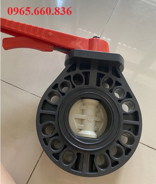 h&igrave;nh ảnh thực tế van bướm nhựa D371X-10S