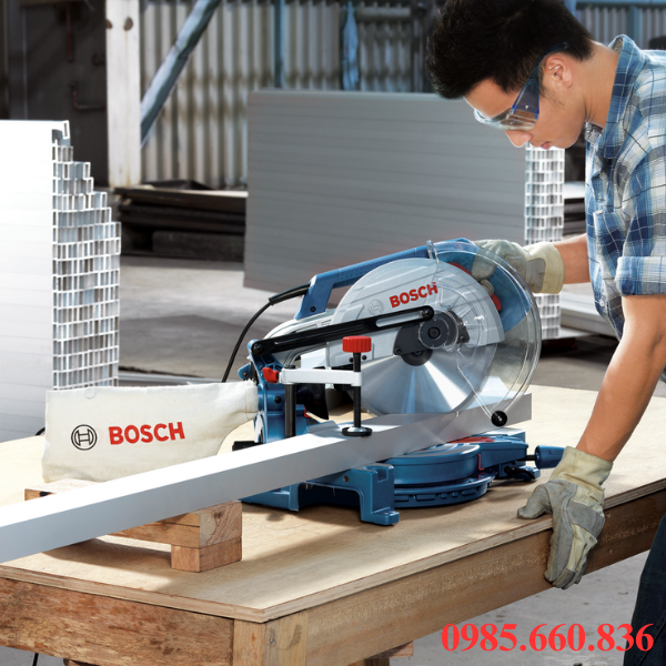 Máy cưa cắt đa năng Bosch GCM 10 MX