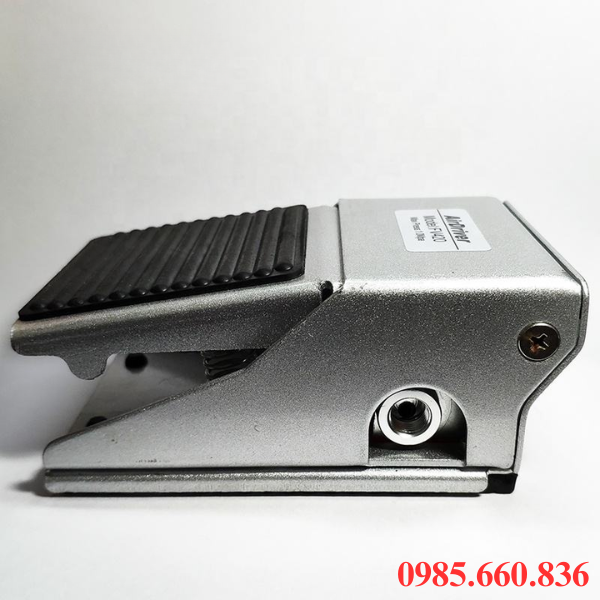 Dấu hiệu nhận biết b&agrave;n đạp ch&acirc;n kh&iacute; n&eacute;n FV420, FV320 bị hư hỏng