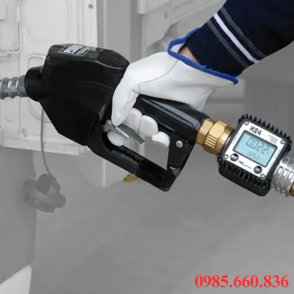 Ứng dụng c&ograve; bơm xăng dầu gắn đồng hồ điện tử